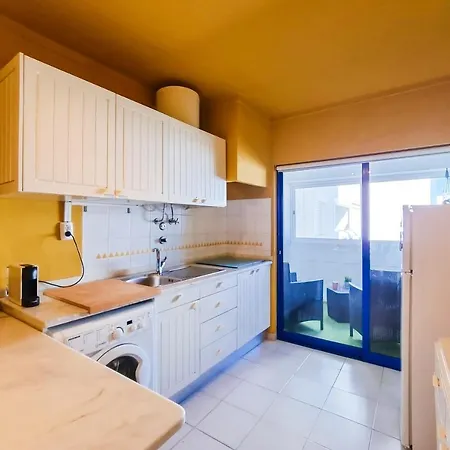 Apartment Flh Modest Flat With Balcony Portimão